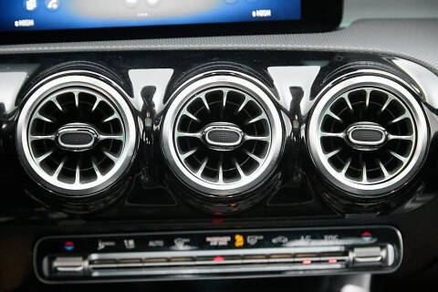 2025 Mercedes-Benz CLA CLA 250 4MATIC