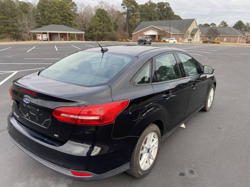 2017 Ford Focus SE