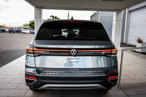 2026 Volkswagen Taos SE