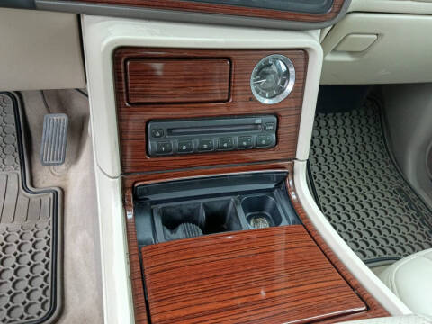 2004 Cadillac Escalade