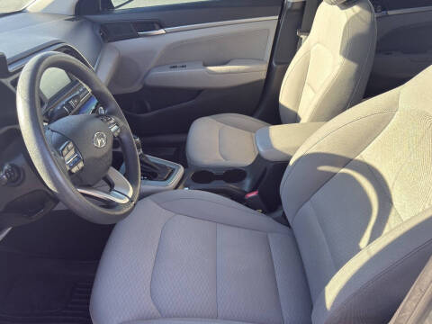 2019 Hyundai Elantra SEL