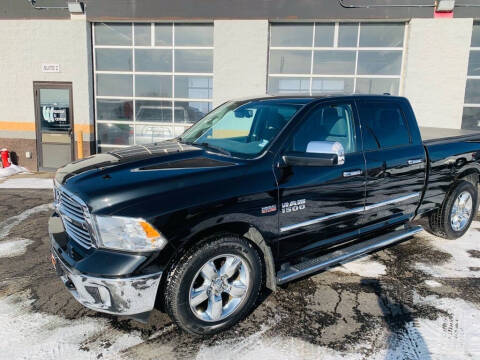 2017 RAM 1500 SLT