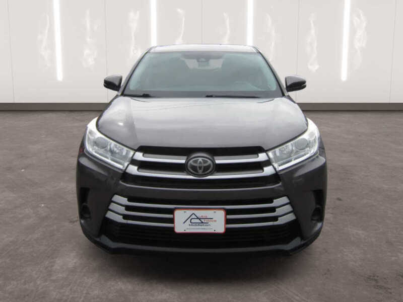 2017 Toyota Highlander LE