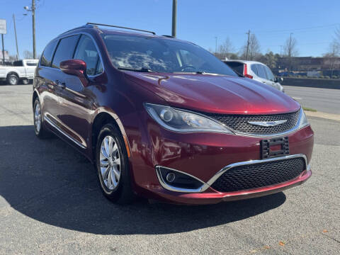 2019 Chrysler Pacifica Touring L
