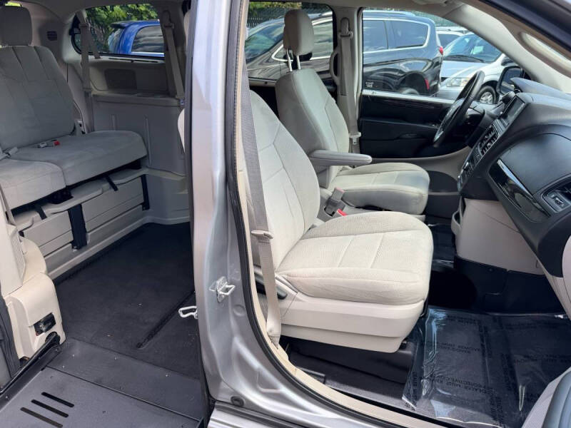 2013 Dodge Grand Caravan Crew