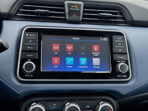 2023 Nissan Versa SV