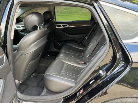 2015 Hyundai Genesis 5.0L