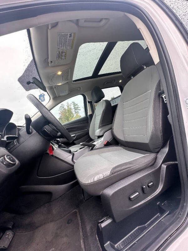 2015 Ford Escape SE