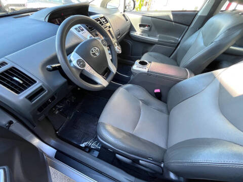 2012 Toyota Prius v Three