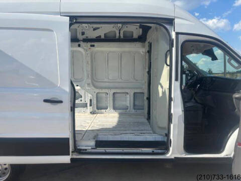 2023 Ford Transit 250