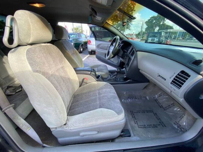 2001 Chevrolet Monte Carlo LS