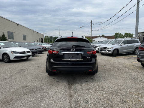 2011 Infiniti FX35