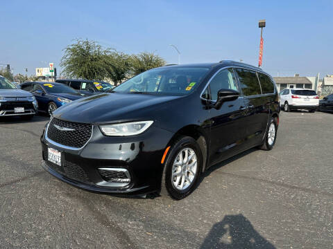 2021 Chrysler Pacifica Touring L