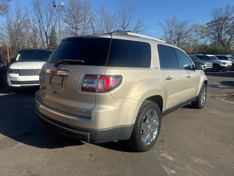 2017 GMC Acadia Limited Base photo 8