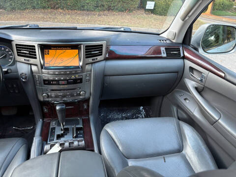 2010 Lexus LX 570