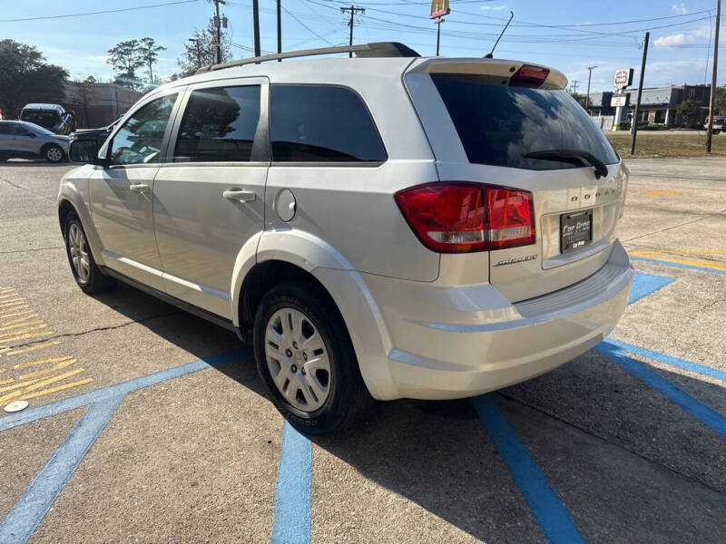 2014 Dodge Journey American Value Package
