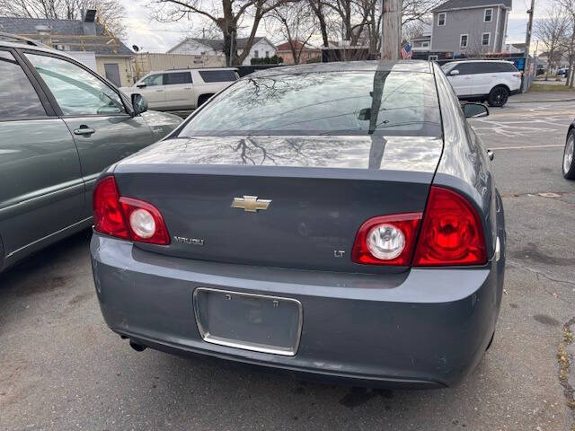 2009 Chevrolet Malibu 1LT photo 3