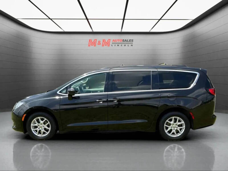 2020 Chrysler Voyager LXi
