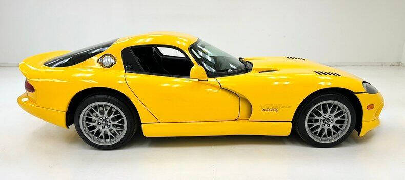2002 Dodge Viper