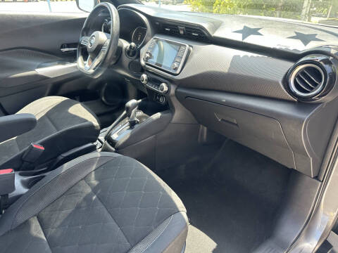 2019 Nissan Kicks SV