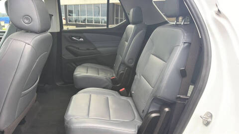 2021 Chevrolet Traverse LT Leather