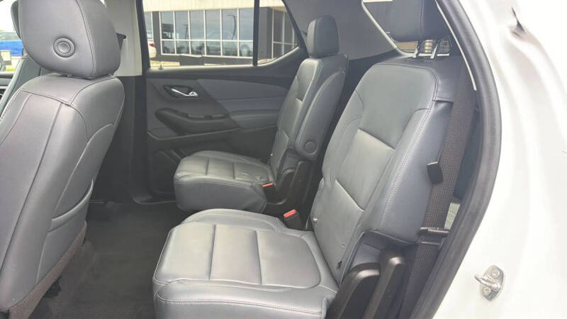 2021 Chevrolet Traverse LT Leather