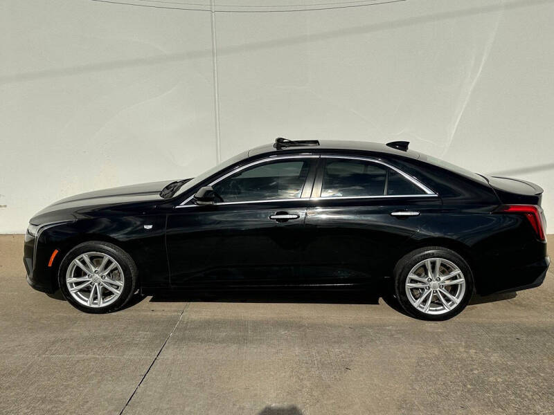 2021 Cadillac CT4 Luxury