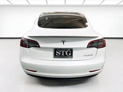 2023 Tesla Model 3 Performance