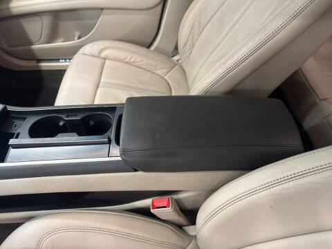 2017 Lincoln MKZ Select