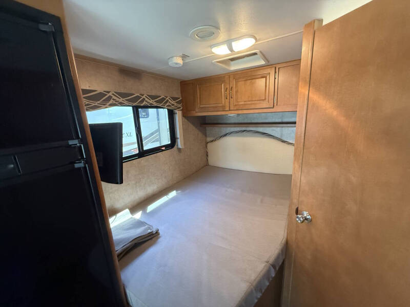 2014 Itasca Spirit 22’