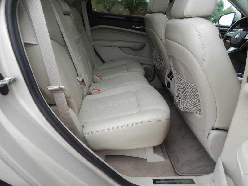 2011 Cadillac SRX Luxury Collection