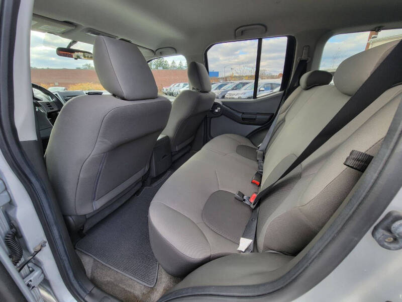 2011 Nissan Xterra S