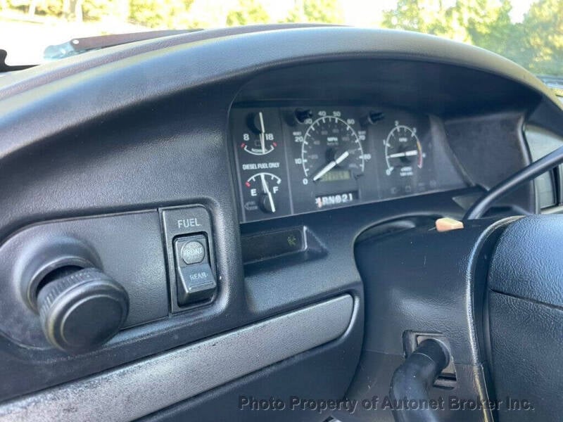 1995 Ford F-350 null photo 31