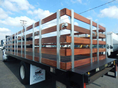 2014 Freightliner M2 106