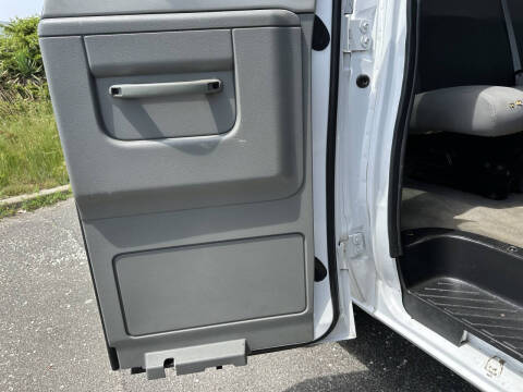 2014 Ford E-Series E-350 SD XLT