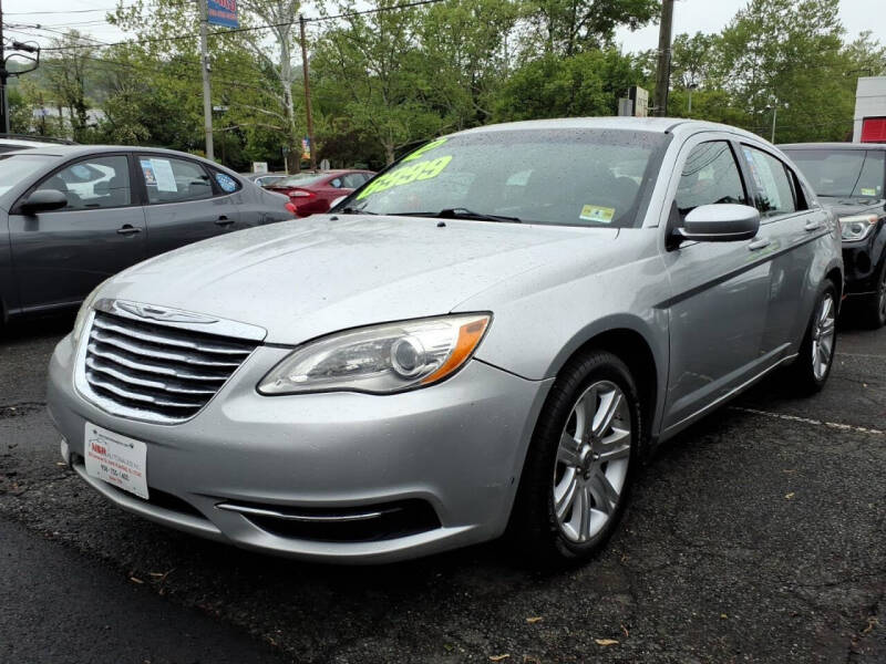 2012 Chrysler 200 LX