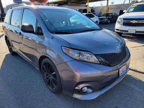 2011 Toyota Sienna Base 7-Passenger