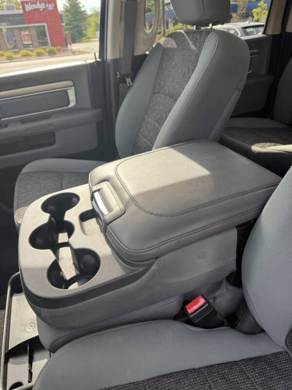 2019 RAM 1500 Classic SLT