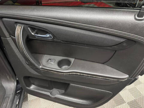 2016 GMC Acadia SLT-1