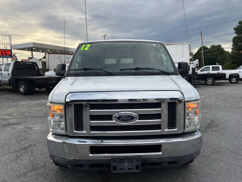 2012 Ford E-Series E-350 SD XLT
