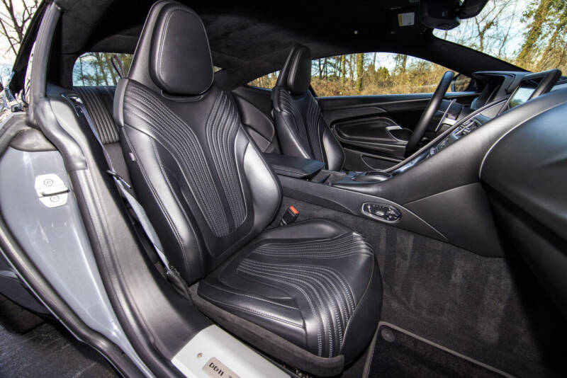 2018 Aston Martin DB11 V12