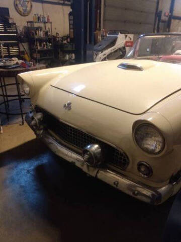 1955 Ford Thunderbird