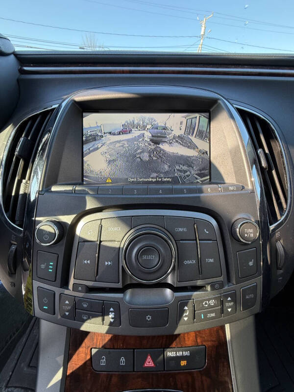 2012 Buick LaCrosse Premium 1