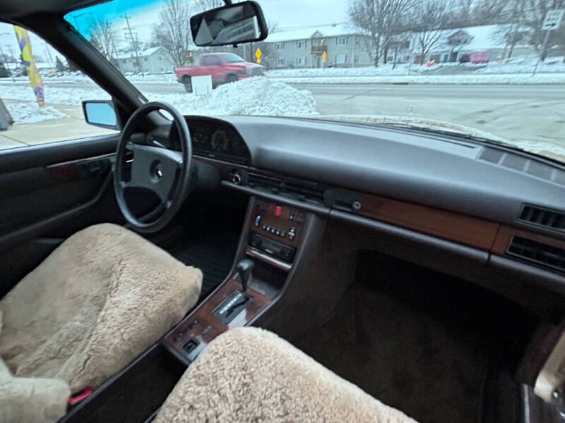 1984 Mercedes-Benz 300-Class 300 SD