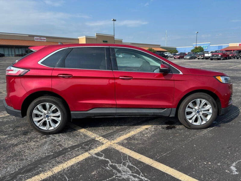 2022 Ford Edge Titanium