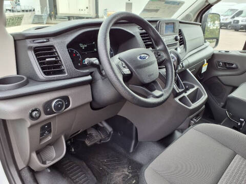 2025 Ford Transit 250