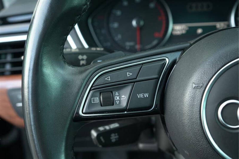 2022 Audi A4 quattro Premium 40 TFSI