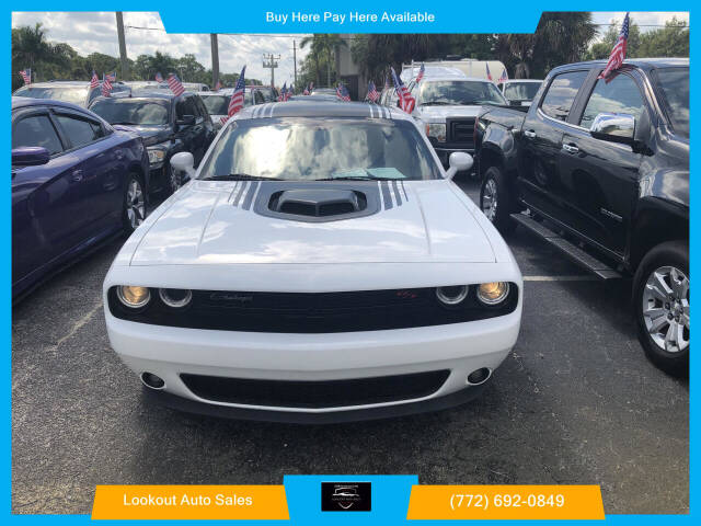 2015 Dodge Challenger for sale at Lookout Auto Sales in Stuart, FL