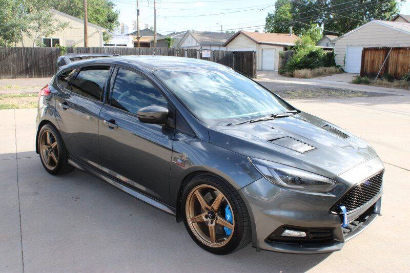 2017 Ford Focus ST