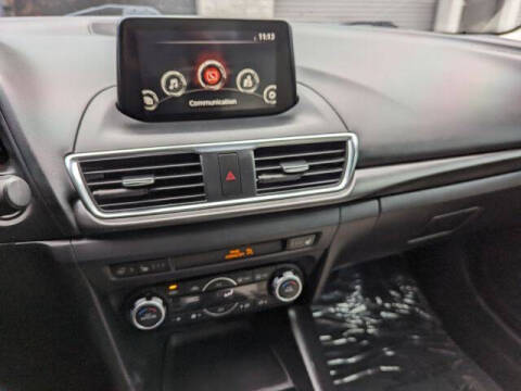 2018 Mazda MAZDA3 Grand Touring